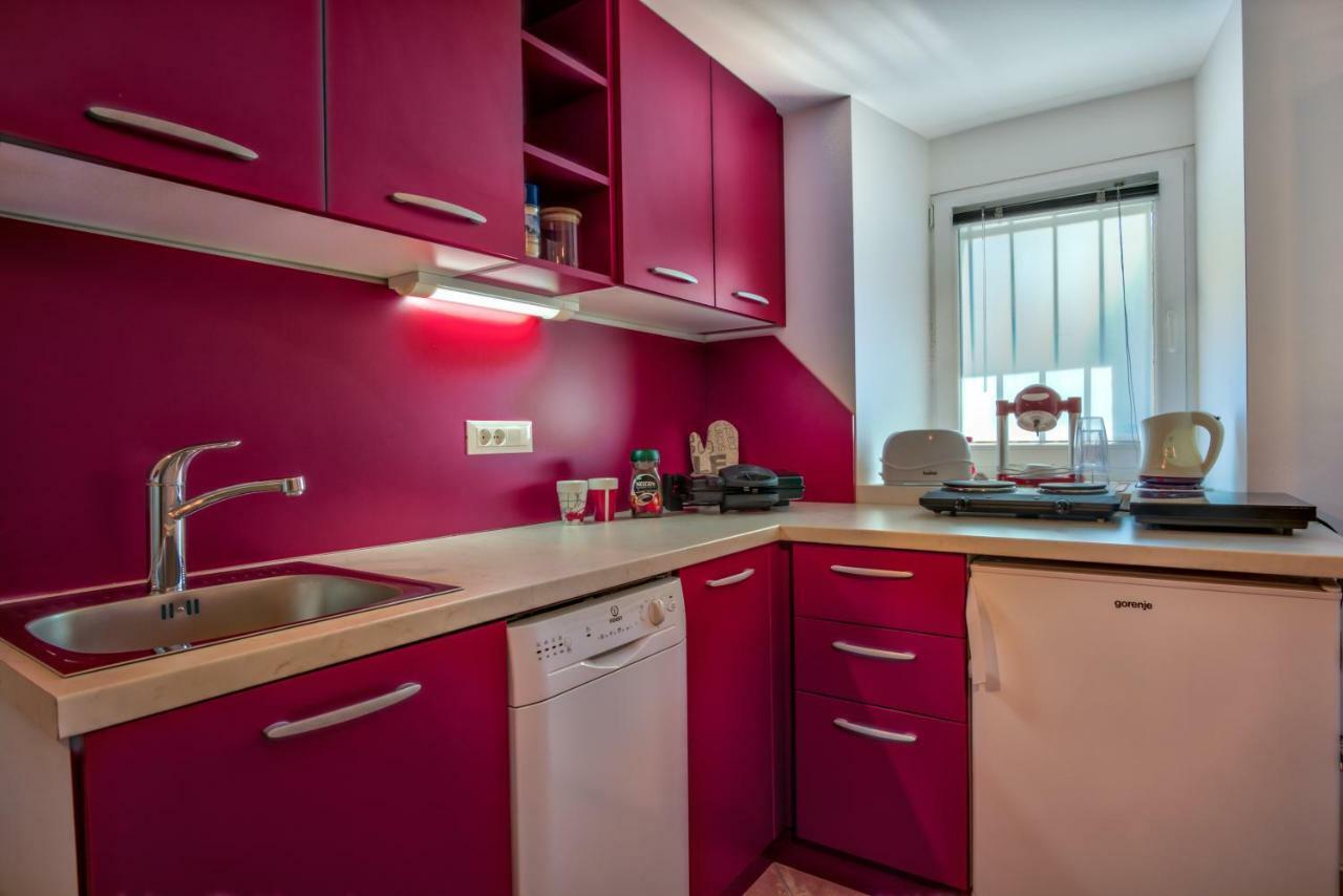 Apartment Pod Velbi Любляна Экстерьер фото